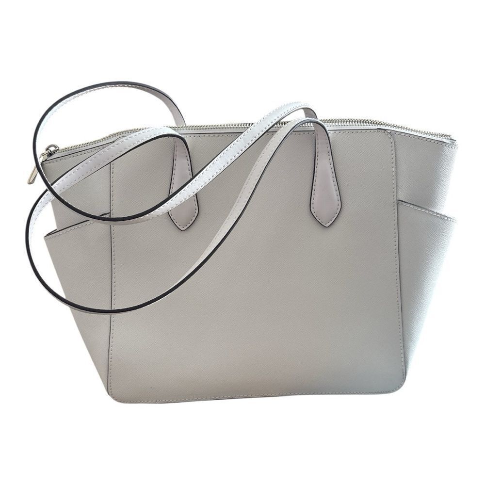 Michael Kors Marilyn Medium Saffiano Leather Tote Bag - Picture 2 of 8
